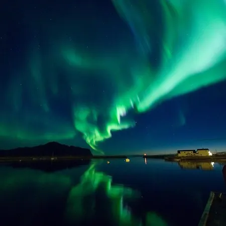 Dağ evi Sunset View Lofoten Bostad